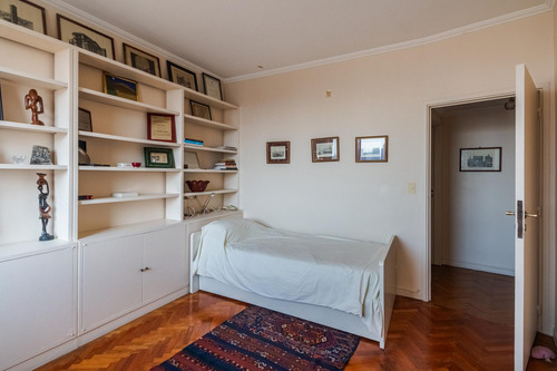 Departamento En Venta En Recoleta En Posadas 1190