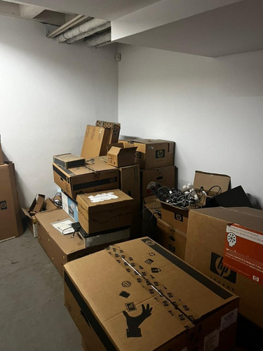 Alquiler Oficinas/local/consultorio(900m2) En Pleno Centro