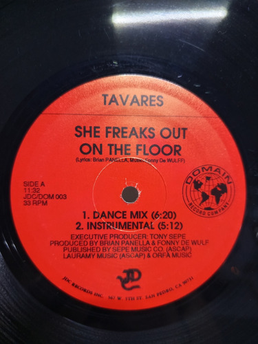 Lp Tavares She Freaks Out On The Floor Usa 1988 Traslúcido (Usado)