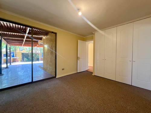 Venta Casa/condominio/peñalolén/fco. Otta