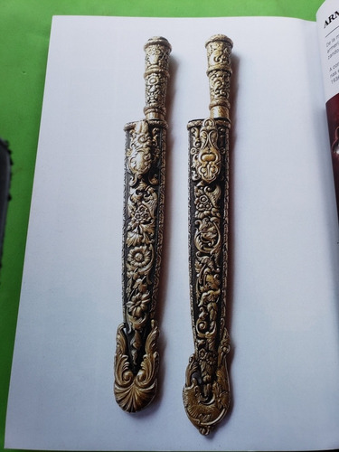 Libro Sarandi 250 Cuchillos