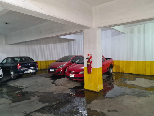 Imagen 3 de 5 de Cochera Cubierta En Subsuelo A Metros De Peatonal Arieta - S.justo (ctro)