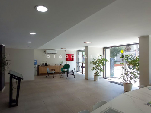 Local Comercial En Arriendo En Ñuñoa