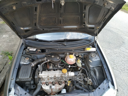 Chevrolet Corsa 1.0