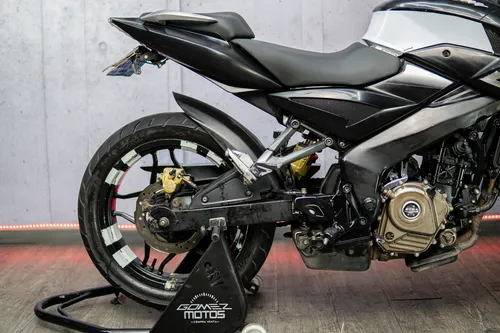 Bajaj Pulsar Ns 200 2017