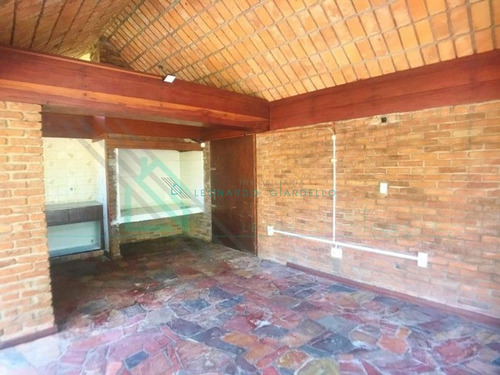 Imagen 6 de 16 de Colonia Del Sacramento - Barbacoa En Esquina Con Buen Terreno