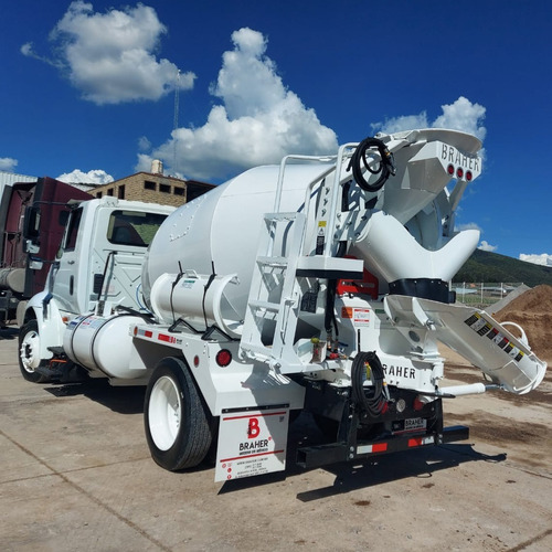 Imagen 6 de 10 de Trompo Hormigonera Minero 4m3, Chasis International 8600