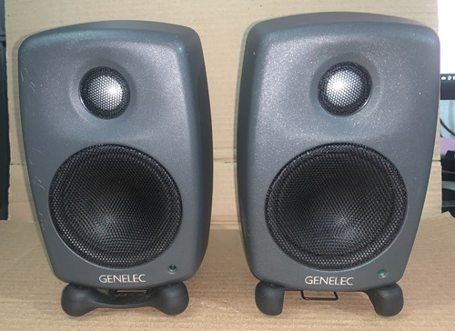 Par Monitor Audio Genelec 8010a ( Leia )