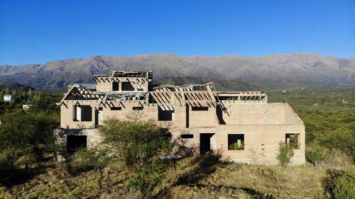 Oportunidad Propiedad En Venta Con Impresionante Vista, Los Pozos, Villa De Las Rosas, Traslasierra