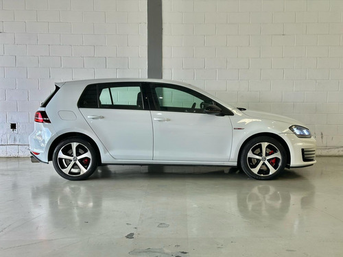 Volkswagen Golf GTI Golf GTi 2.0 TSI 220cv Aut.