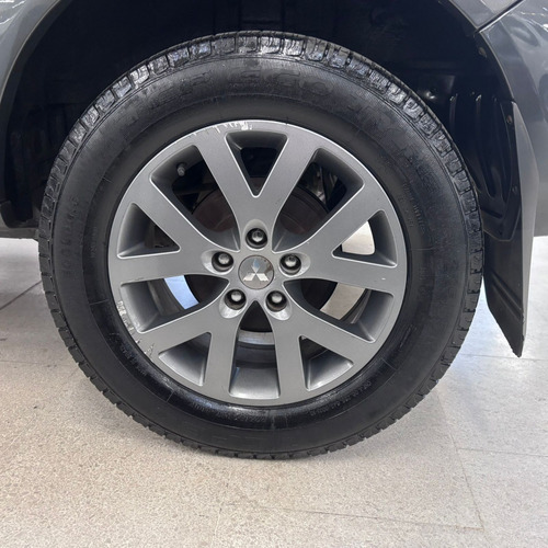 Mitsubishi Pajero TR4 2.0 4X2 16V 140CV FLEX 4P MANUAL