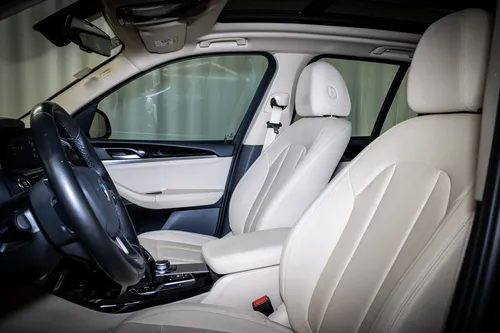 BMW X3 2.0 sDrive20iA At