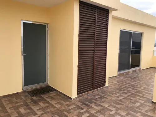 Preciosa Residencia En Cañadas Del Lago, Alberca Propia, Jardín, Roof Garden,.