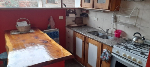 Imagen 2 de 9 de Casa Unica Para 6 Personas Con Jardin Y Estacionamiento.