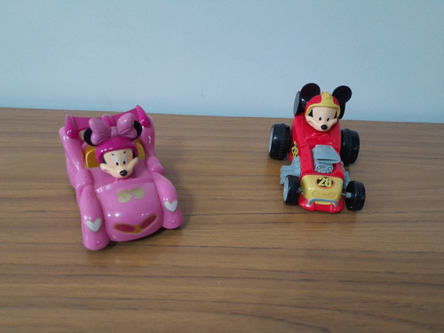 Mickey Aventura Sobre Ruedas Auto A Friccion 13cm Tictoys