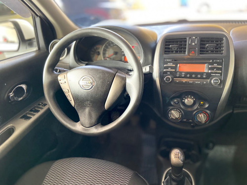 Nissan March MARCH SV 1.0 16V FLEX FUEL 5P