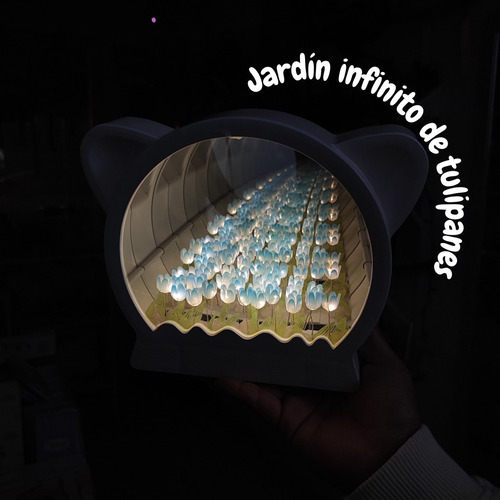 Lámpara Espejo Jardín Infinito De Tulipanes Orejas De Gato