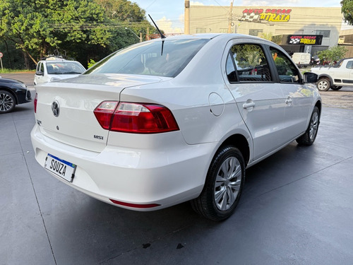Volkswagen Voyage Volkswagen Voyage 1.6 MSI (Aut) (Flex)