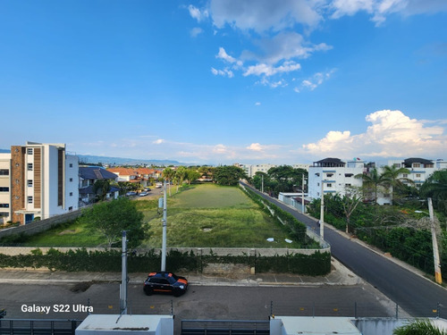 Apto Santiago, Moderno, 236m2 3hab, 4baños, 2 Parqueos Proyecto Cerrado