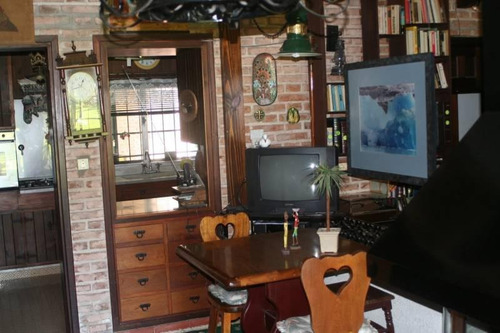 Imagen 4 de 23 de Casa Con Pileta Y Quincho En Roldán En Venta
