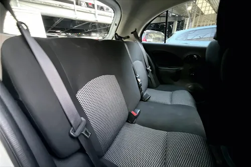 Nissan March 2022