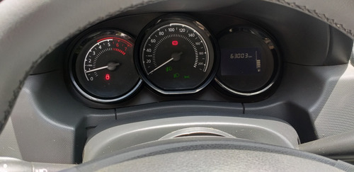Renault Duster Oroch 1.6 Dynamique 2016