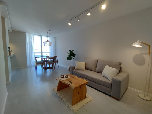 Departamento En Zona Aldrey