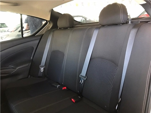 Nissan Versa 1.6 16v Flexstart Sv 4p Xtronic