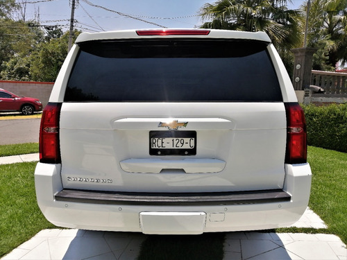 Imagen 7 de 15 de Suburban Hd 2016 4x4 6.0 (g) Blindaje Nivel 5 Plus Blindada