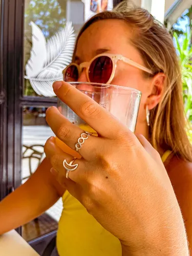 Anillo media luna sale