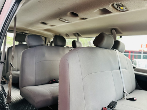 Ford Econoline 2012 E-350 15 Pas V8