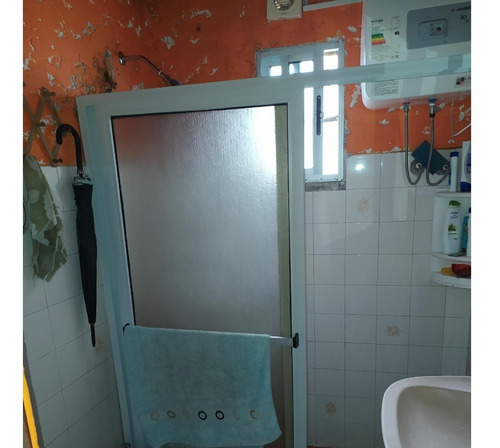 Imagen 8 de 13 de Vendo Casa A Media Cuadra De La Plaza 3 Dormitorios En Buen Estado Consulte!!!!!!