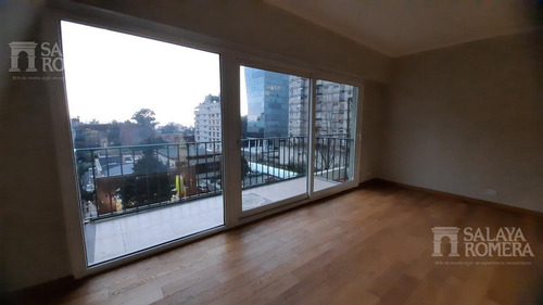 Imagen 8 de 29 de Venta Departamento 3 / 4 Ambientes Con Balcón Vista Al Rio Olivos
