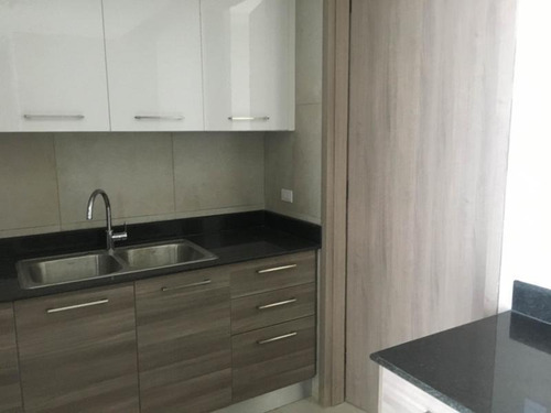 Imagen 3 de 13 de Venta De Apartamento En Ph Pacific Hills, Elite 500 20-6755