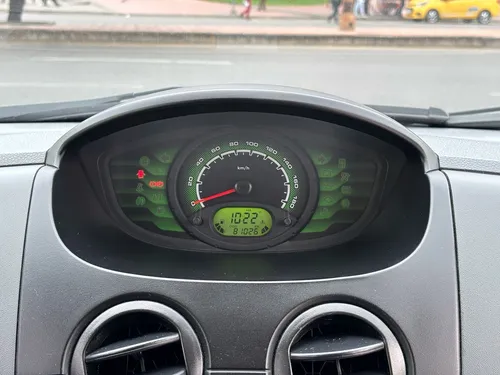 Chevrolet Spark LIFE 1.0 MT