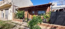 Comprar Importante Esquina Con Casa De 3 Amb. Más Departamento De 3 Amb. Más Local A La Venta - Cañuelas.