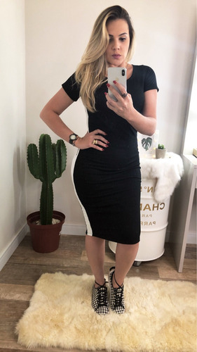 vestido midi justo malha canelada