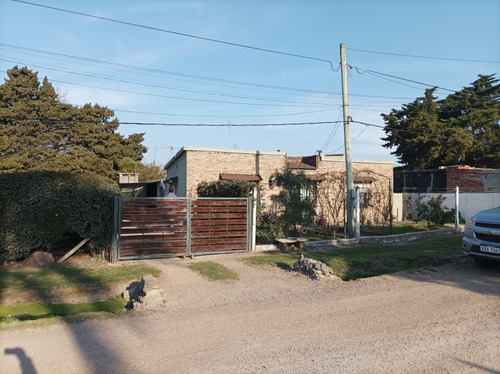 Casa En Progreso A Mtr De La Bodega Pisano, Excelente Ubicación.