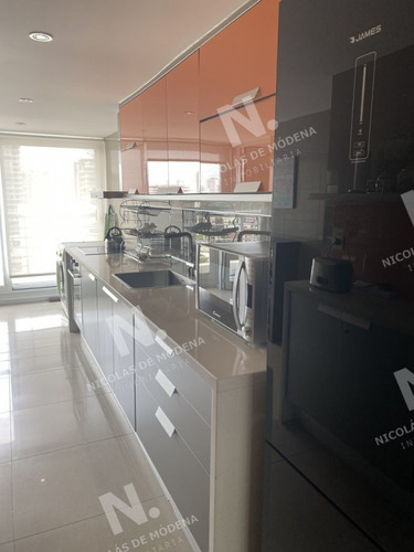 Imagen 15 de 27 de A Pasos Del Conrad, Torre De Categoría - Punta Del Este Mansa