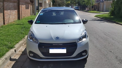 Peugeot 208 Gt Line Servicios Oficiales Unica Mano Vremy