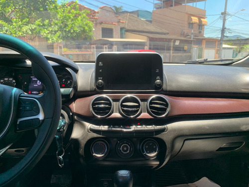 Fiat Cronos 1.8 E.TORQ FLEX PRECISION AT6