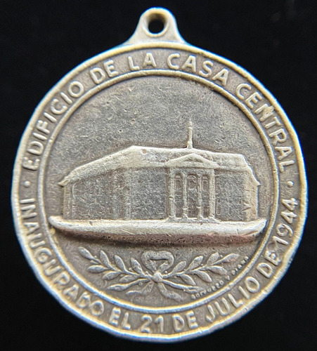 Medalla Banco Nacion. Edificio Casa Central, 1944. Plata.