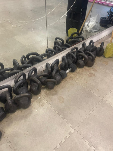 Lote Gimnasio Gym Cross (Usado)