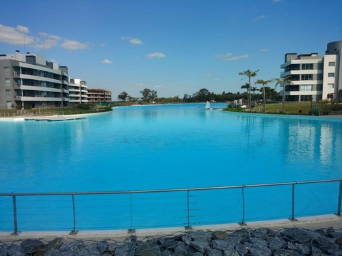 Venta De Departamento En Lagoon Pilar