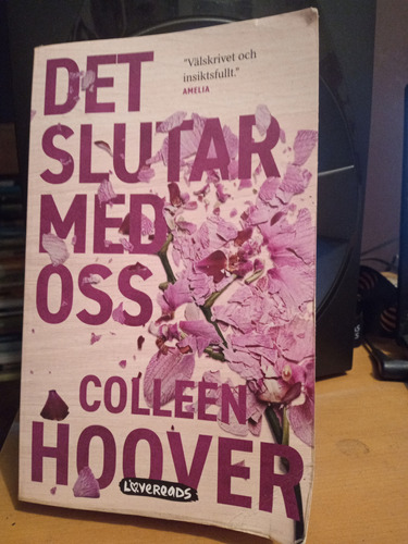 .det Slutar Mes Oss. Collen Hoover. Idioma Sueco