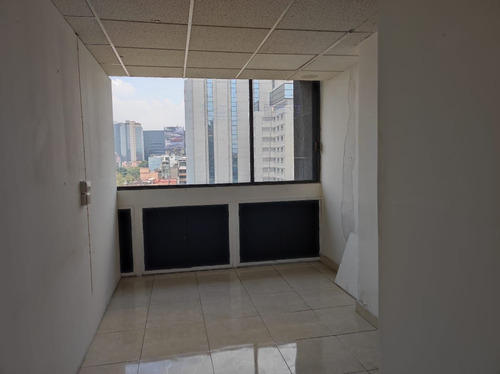 Renta Oficina De 40m2 En Florencia Col. Juárez