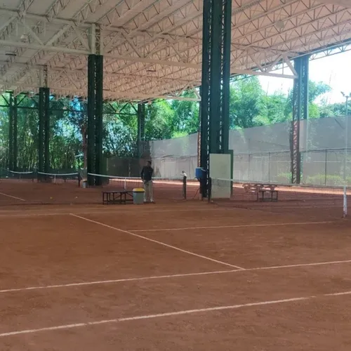 Caracas Racquet Club (alquiler )