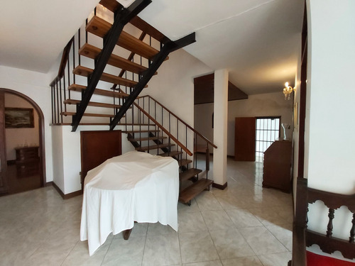 Imagen 5 de 27 de Venta Casa 500mt2 4h+est+serv /5b+serv /4p El Cafetal