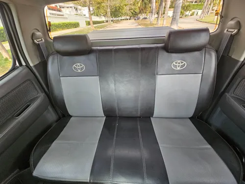 Toyota Hilux 2.5 4x4 DC