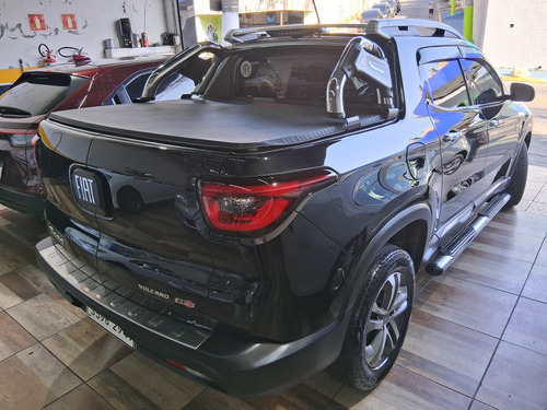 Fiat Toro 2.0 Volcano 4x4 Aut. 4p